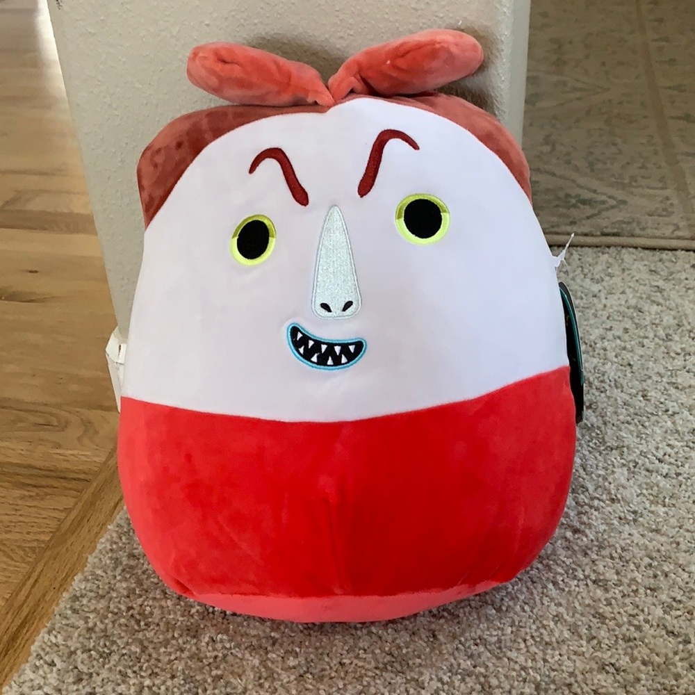 Lock Squishmallow halloween